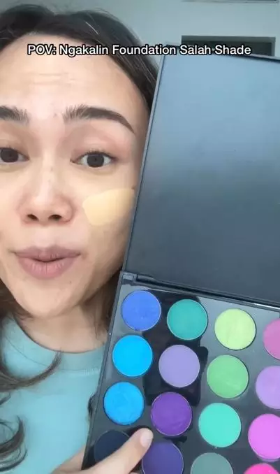 Trik mengatasi foundation salah shade dengan 1 alat makeup Berbagai sumber