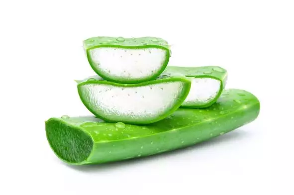 Cara menghaluskan dan kilaukan rambut kering hanya pakai 3 bahan alami Berbagai sumber