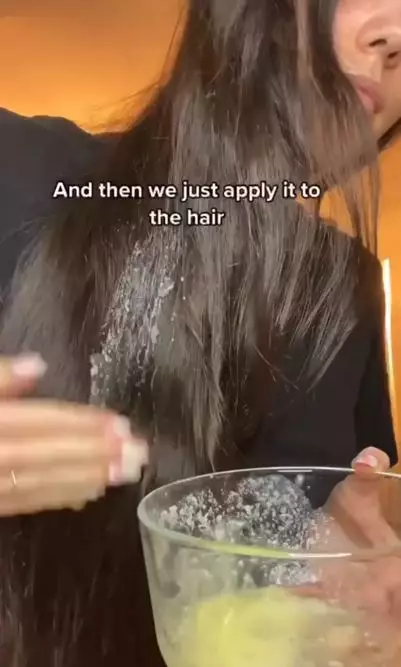 Cara menghaluskan dan kilaukan rambut kering hanya pakai 3 bahan alami Berbagai sumber