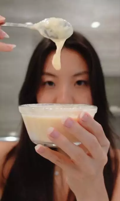 Trik melembutkan rambut kering cuma pakai 3 bahan dapur Berbagai sumber Trik melembutkan rambut kering cuma pakai 3 bahan dapur Berbagai sumber