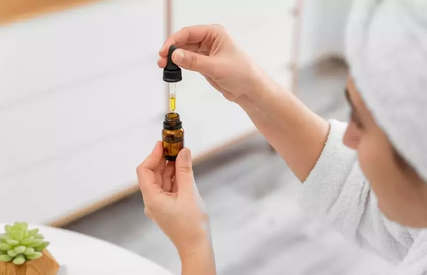 Perawatan meluruskan rambut Istimewa