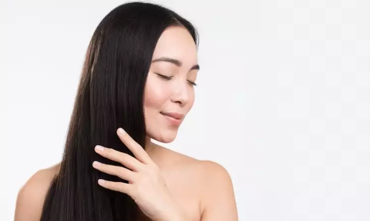 Perawatan meluruskan rambut Istimewa