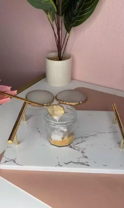 Cara mendetoks kulit kepala agar bebas ketombe cuma pakai 3 bahan alami Berbagai sumber