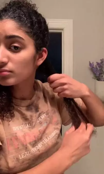 Cara membuat deep conditioner untuk atasi rambut kering pakai 2 bahan dapur Berbagai sumber Cara membuat deep conditioner untuk atasi rambut kering pakai 2 bahan dapur Berbagai sumber