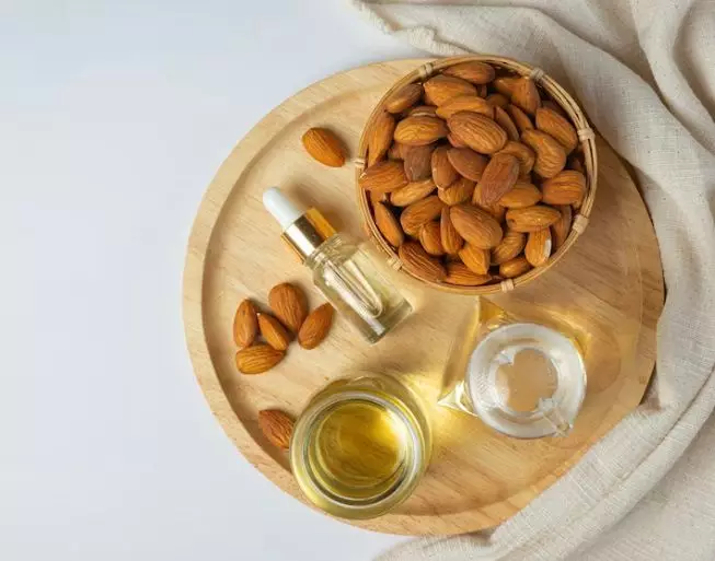 cara menebalkan bulu mata pakai bahan alami © 2023 brilio.net