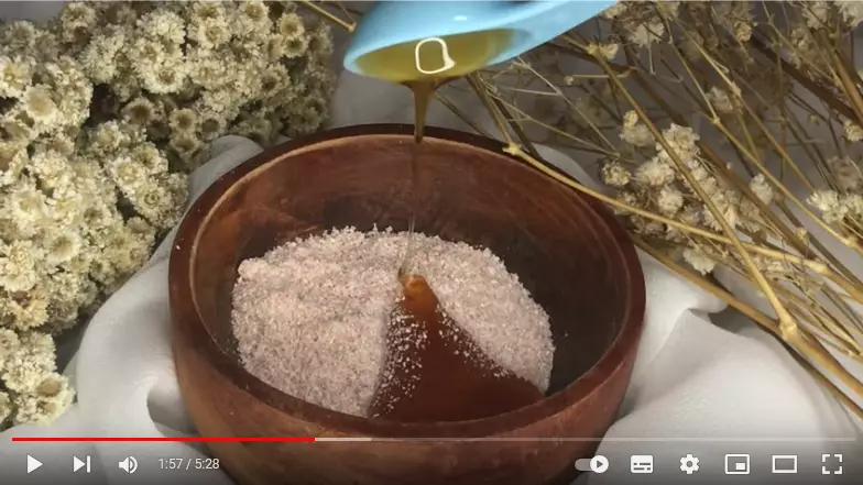 Cara cegah penuaan dini pakai masker antiaging berbagai sumber