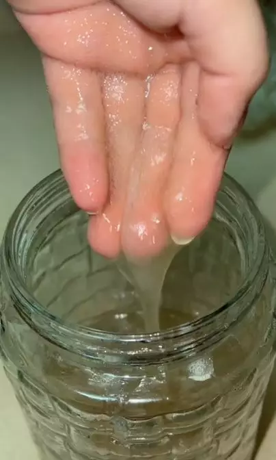 Cara merawat rambut panjang agar bebas kering dan kusut cuma pakai masker dari 1 jenis biji-bijian Berbagai sumber