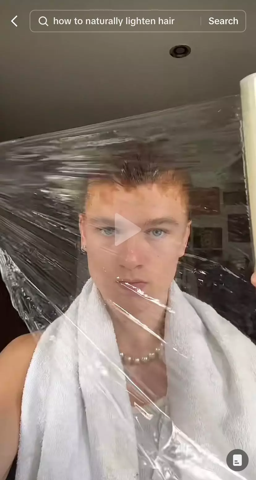 trik hitamkan rambut pakai 1 bahan alami © 2023 brilio.net