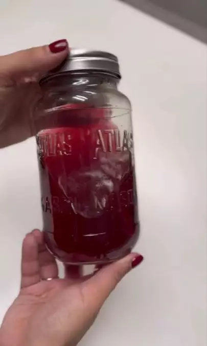 Cara membuat spray penumbuh rambut pakai 3 bahan alami Berbagai sumber