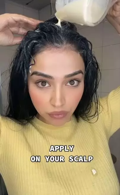 Cara mengatasi rambut berminyak pakai masker dari 3 bahan alami Berbagai sumber