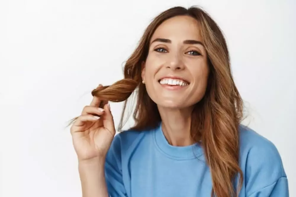 9 rekomendasi warna rambut agar wajah tampak lebih cerah © freepik 9 rekomendasi warna rambut agar wajah tampak lebih cerah © freepik