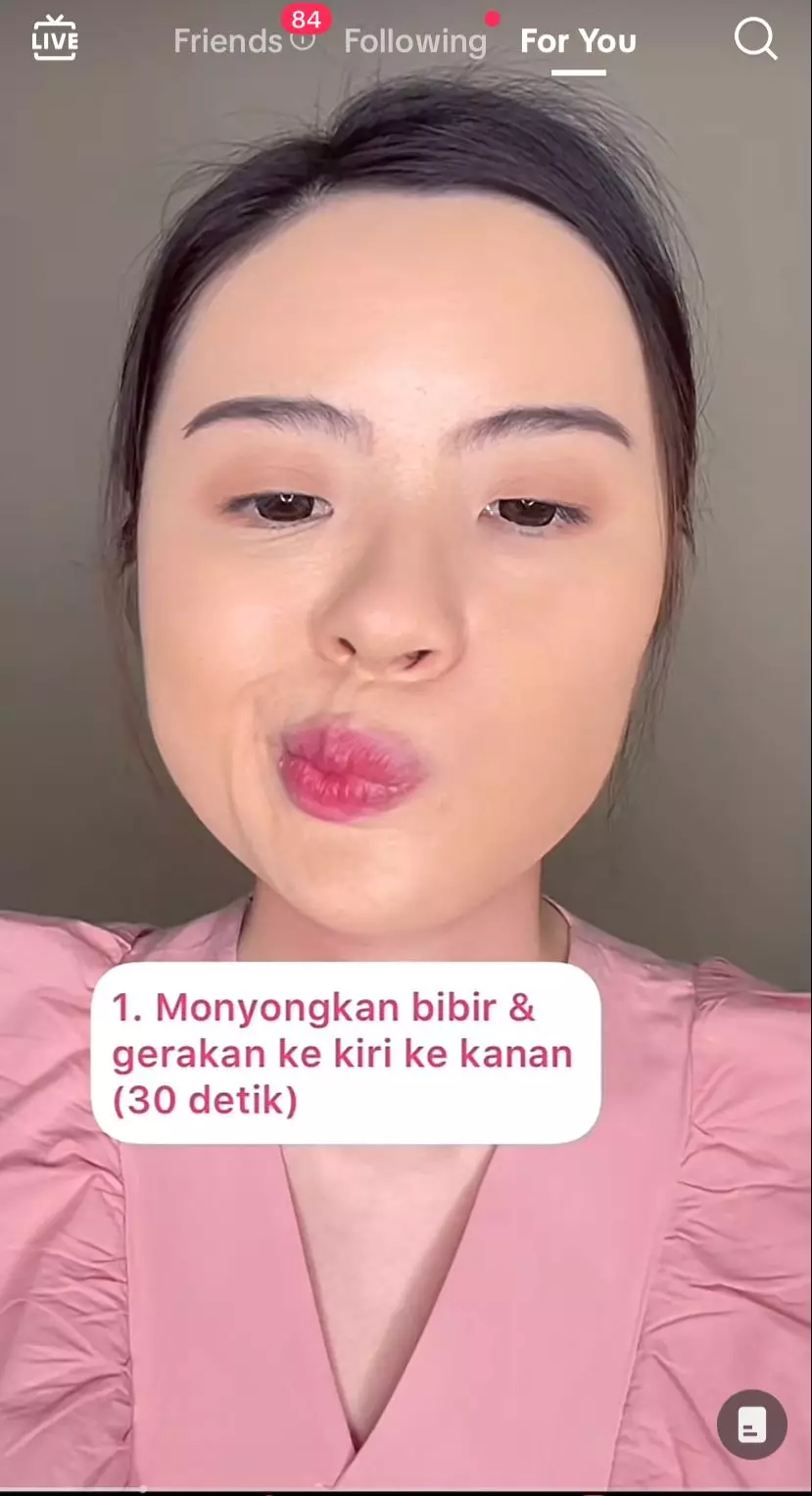 trik hilangkan kerutan dan garis senyum © berbagai sumber trik hilangkan kerutan dan garis senyum © berbagai sumber