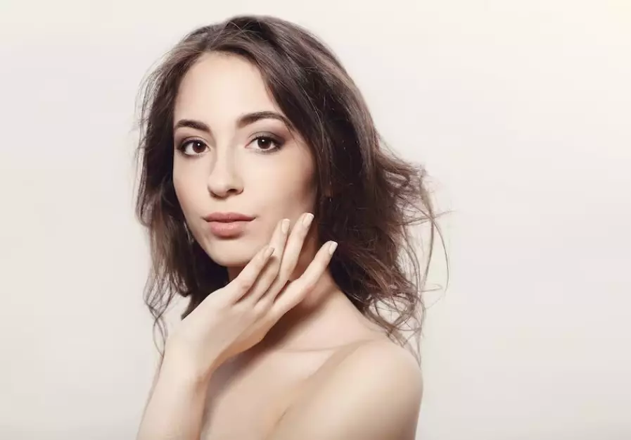 9 penyebab oksidasi pada makeup © 2023 berbagai sumber 9 penyebab oksidasi pada makeup © 2023 berbagai sumber