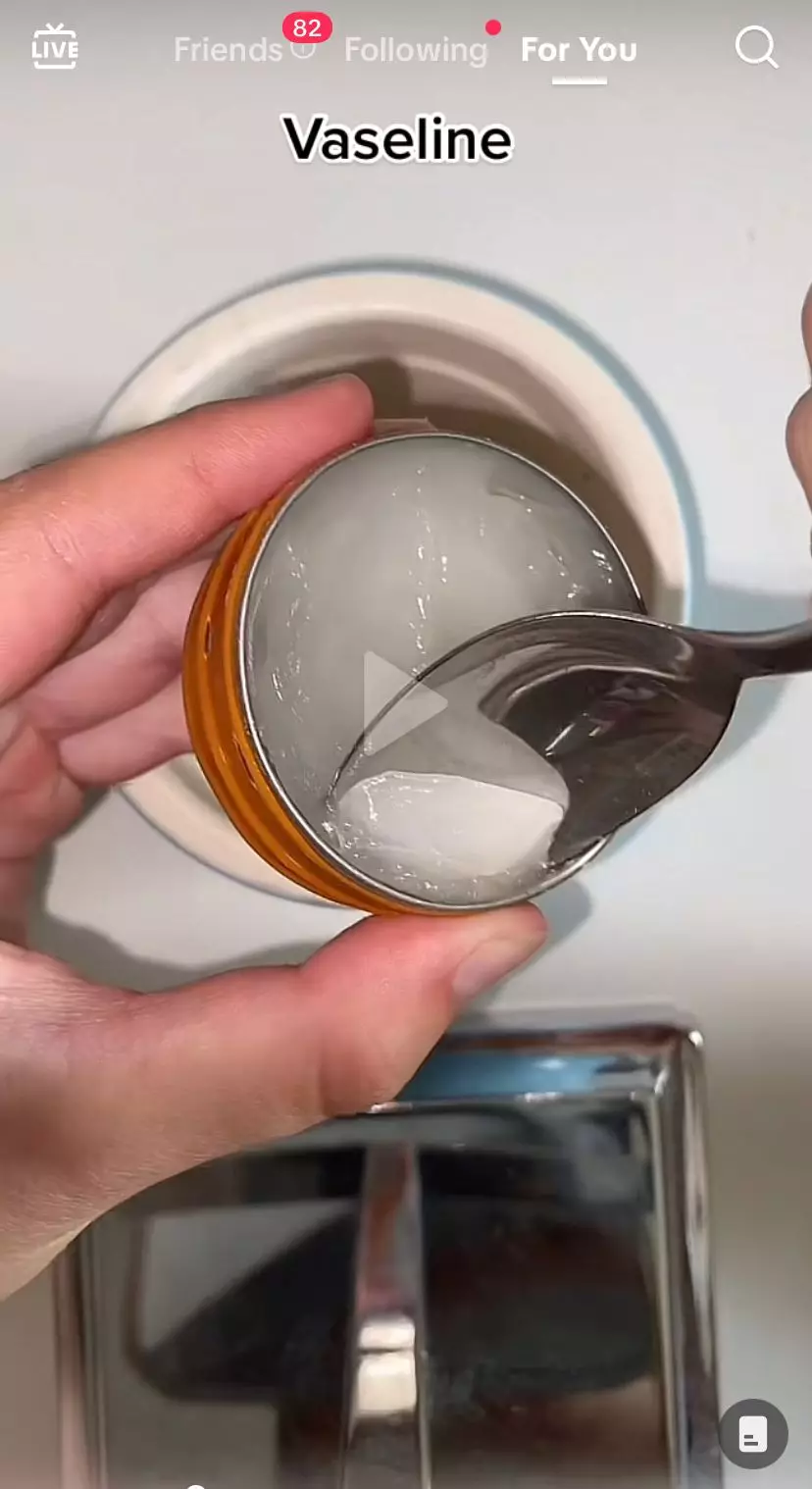 Trik bikin bulu mata jadi lebih lebat dan panjang © 2023 brilio.net