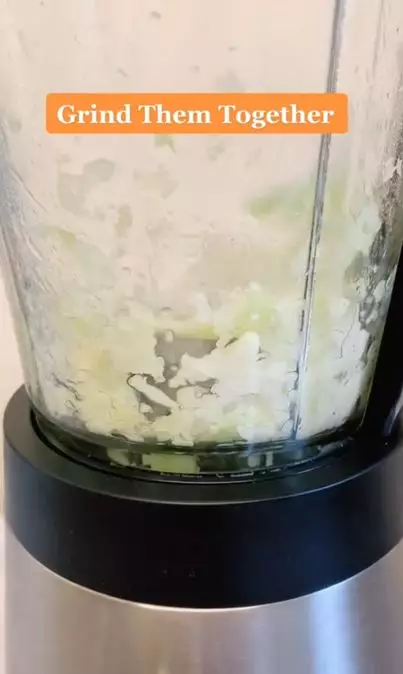 Trik memudarkan flek hitam membandel hanya pakai 2 jenis bumbu dapur Berbagai sumber Trik memudarkan flek hitam membandel hanya pakai 2 jenis bumbu dapur Berbagai sumber