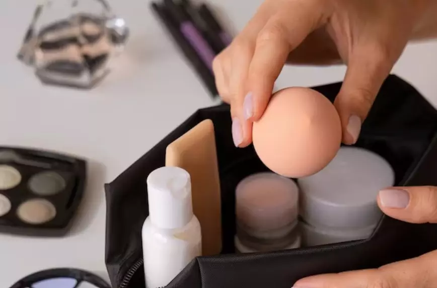 cara merawat alat makeup agar tidak merusak kulit © 2023 brilio.net cara merawat alat makeup agar tidak merusak kulit © 2023 brilio.net