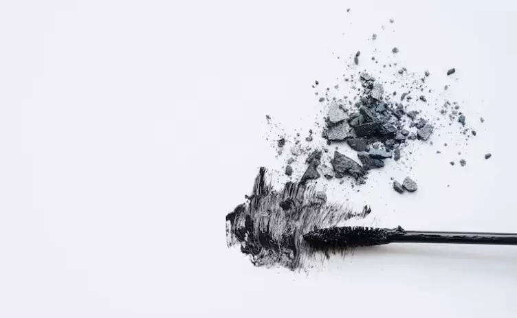 cara merawat alat makeup agar tidak merusak kulit © 2023 brilio.net cara merawat alat makeup agar tidak merusak kulit © 2023 brilio.net