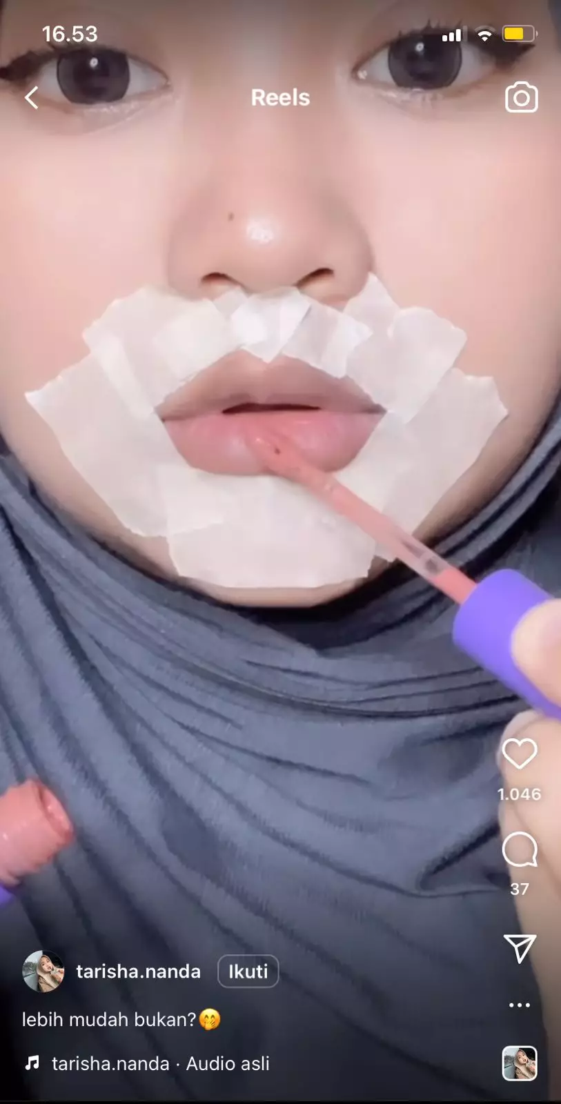 trik aplikasikan lip cream berbagai sumber trik aplikasikan lip cream berbagai sumber