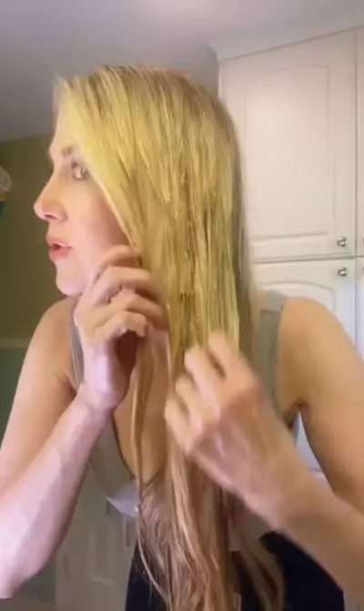 Cara merawat rambut panjang yang rapuh pakai masker dari 1 jenis minyak Berbagai sumber