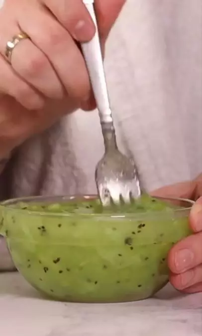 Trik mengatasi wajah kering agar bebas dari garis halus pakai 1 jenis buah Berbagai sumber