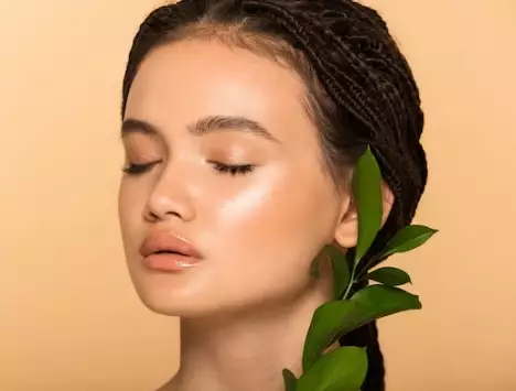 langkah makeup natural ala Korea © 2023 brilio.net