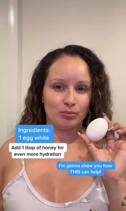 Trik menghilangkan garis senyum akibat penuaan pakai masker dari 2 bahan dapur Berbagai sumber