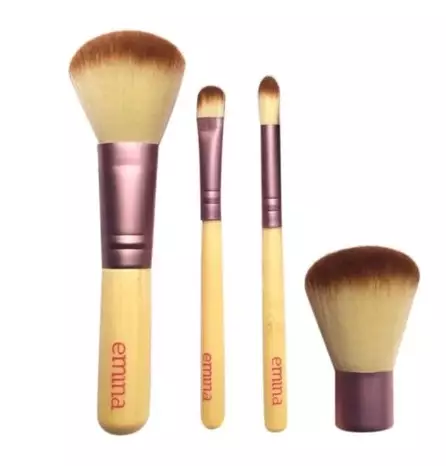 rekomendasi set brush lokal mulai Rp 50 ribuan © 2023 brilio.net rekomendasi set brush lokal mulai Rp 50 ribuan © 2023 brilio.net