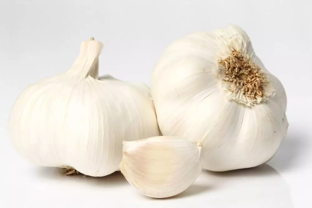 9 cara atasi bruntusan di jidat pakai bahan dapur © freepik.com 9 cara atasi bruntusan di jidat pakai bahan dapur © freepik.com
