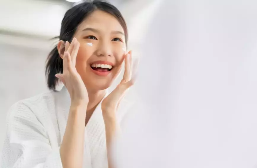 9 langkah makeup Arabian look © freepik.com