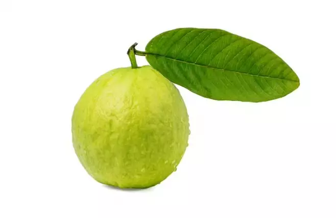 Trik memudarkan noda hitam di wajah pakai 2 jenis daun Berbagai sumber Trik memudarkan noda hitam di wajah pakai 2 jenis daun Berbagai sumber