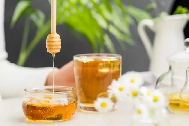 Cara menghidrasi rambut rusak pakai masker dari 1 jenis bahan pemanis Berbagai sumber Cara menghidrasi rambut rusak pakai masker dari 1 jenis bahan pemanis Berbagai sumber