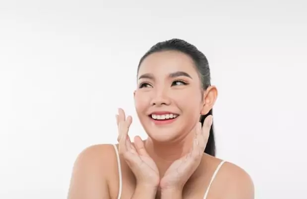 Kelebihan daun murbei untuk kecantikan © 2023 berbagai sumber Kelebihan daun murbei untuk kecantikan © 2023 berbagai sumber