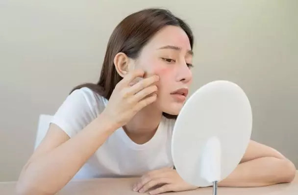 Kelebihan daun murbei untuk kecantikan © 2023 berbagai sumber Kelebihan daun murbei untuk kecantikan © 2023 berbagai sumber