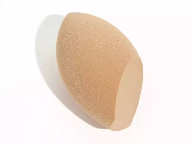 macam alat makeup dan cara menggunakannya © berbagai sumber