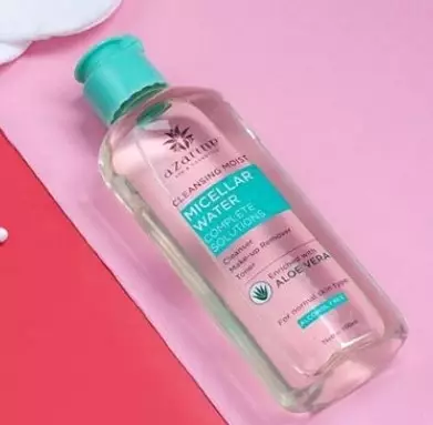 Rekomendasi micellar water untuk kulit kombinasi © 2023 berbagai sumber Rekomendasi micellar water untuk kulit kombinasi © 2023 berbagai sumber