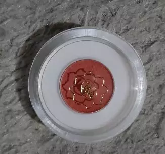 Rekomendasi blush on untuk kulit sawo matang © 2023 brilio.net Rekomendasi blush on untuk kulit sawo matang © 2023 brilio.net