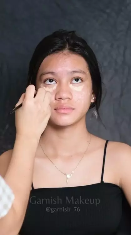 wanita tanpa pakai foundation © TikTok wanita tanpa pakai foundation © TikTok