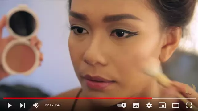 tutorial makeup kulit sawo matang ala Adinia Wirasti berbagai sumber tutorial makeup kulit sawo matang ala Adinia Wirasti berbagai sumber