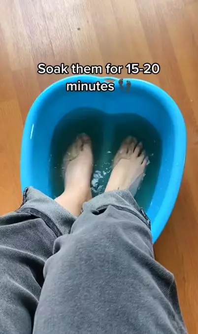 Trik detoks kaki pakai 2 bahan alami Berbagai sumber