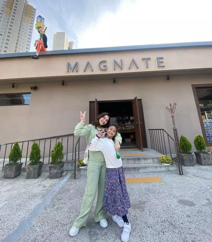 Potret tanpa makeup 9 pedangdut koplo saat momong anak © 2023 brilio.net