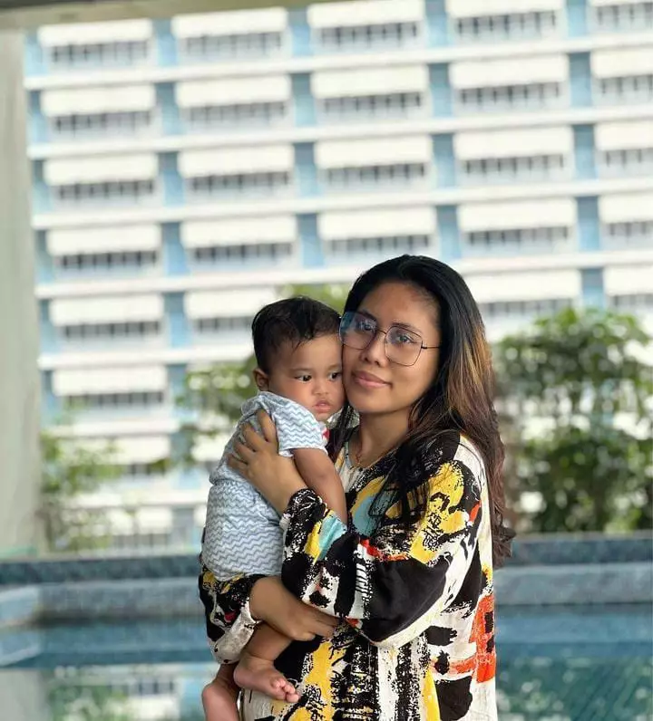 Potret tanpa makeup 9 pedangdut koplo saat momong anak © 2023 brilio.net