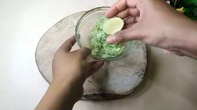 Trik menghilangkan bulu ketiak cuma pakai 2 jenis buah Berbagai sumber Trik menghilangkan bulu ketiak cuma pakai 2 jenis buah Berbagai sumber