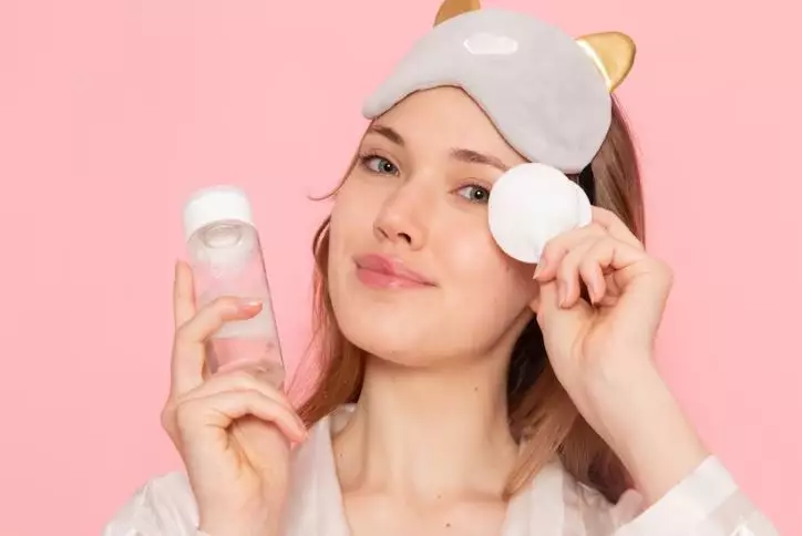 rahasia perawatan kecantikan wajah ala  Alyssa Daguise berbagai sumber