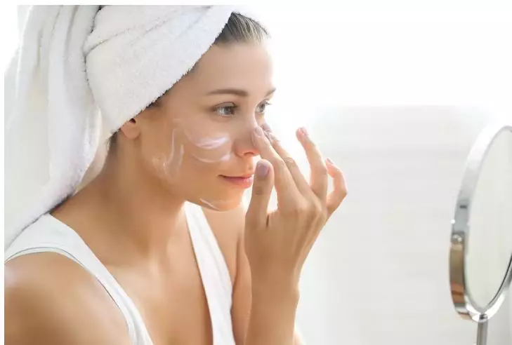 rahasia Tasyi Athasyia menjaga kecantikan kulit berbagai sumber