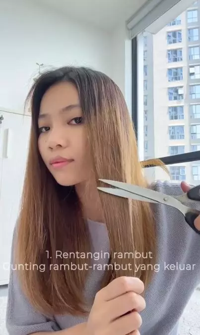 Trik lakukan hair trimming untuk atasi rambut bercabang Berbagai sumber