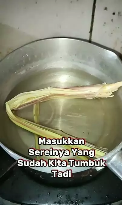 Trik mengecilkan pori-pori wajah cuma butuh 1 bumbu masakan Berbagai sumber