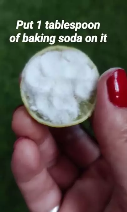 Cara mencerahkan lutut hitam pakai scrub dari 1 bahan kue Berbagai sumber Cara mencerahkan lutut hitam pakai scrub dari 1 bahan kue Berbagai sumber