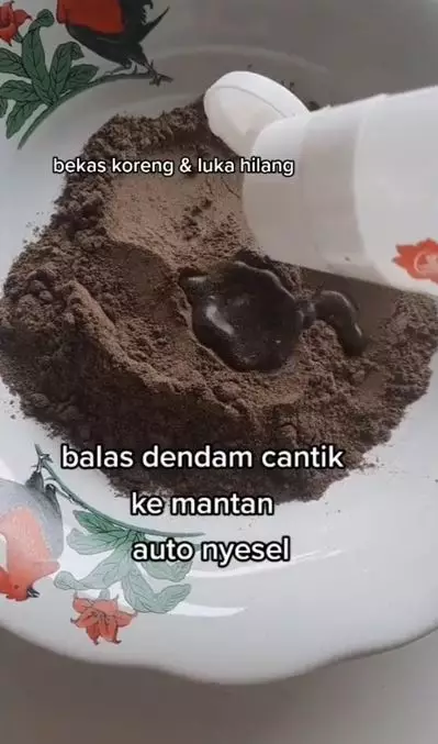 Trik menghilangkan bekas luka pakai scrub dari 1 bahan minuman Berbagai sumber