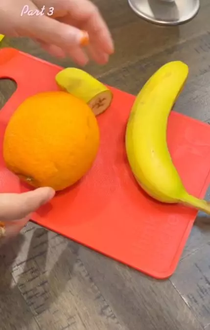 Trik hilangkan kerutan pada kulit pakai masker antiaging dari 2 jenis buah Berbagai sumber Trik hilangkan kerutan pada kulit pakai masker antiaging dari 2 jenis buah Berbagai sumber