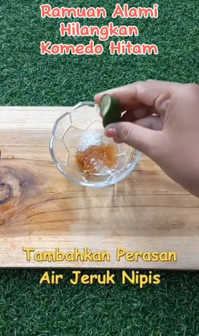 Trik hilangkan komedo hitam di hidung pakai scrub dari 2 bahan pemanis Berbagai sumber